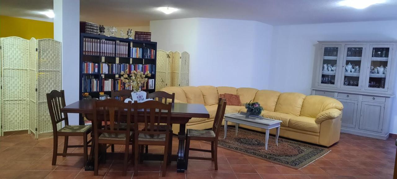 Studio Seminterrato Villa Armonia Iun:P2030 Орозеи Екстериор снимка